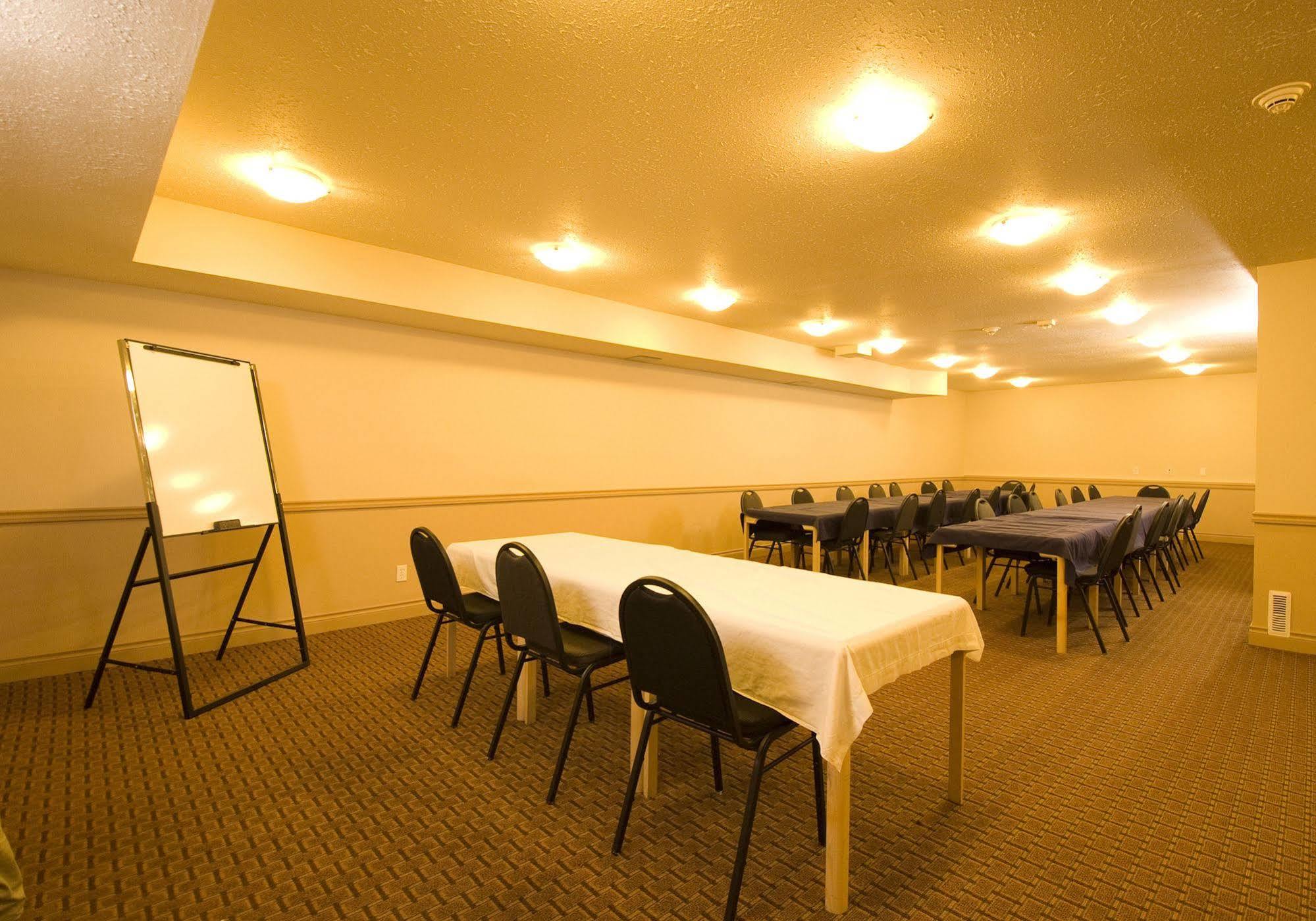 נורת' בטלפורד Lone Star Hotel מראה חיצוני תמונה